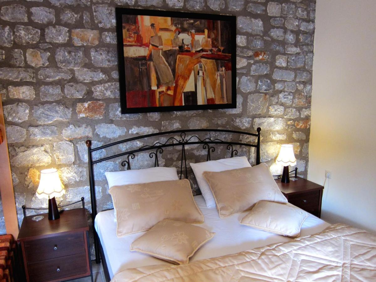 Estia Holiday Gythio Exterior foto