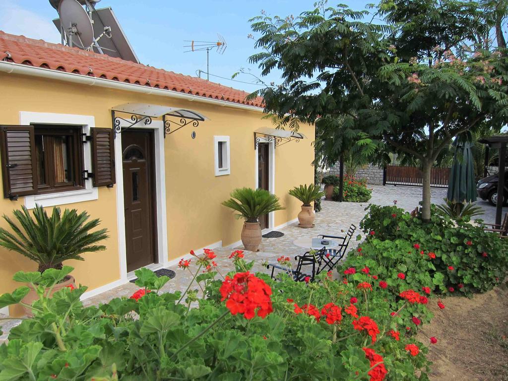 Estia Holiday Gythio Exterior foto