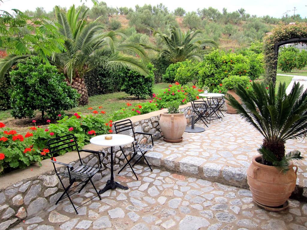 Estia Holiday Gythio Exterior foto