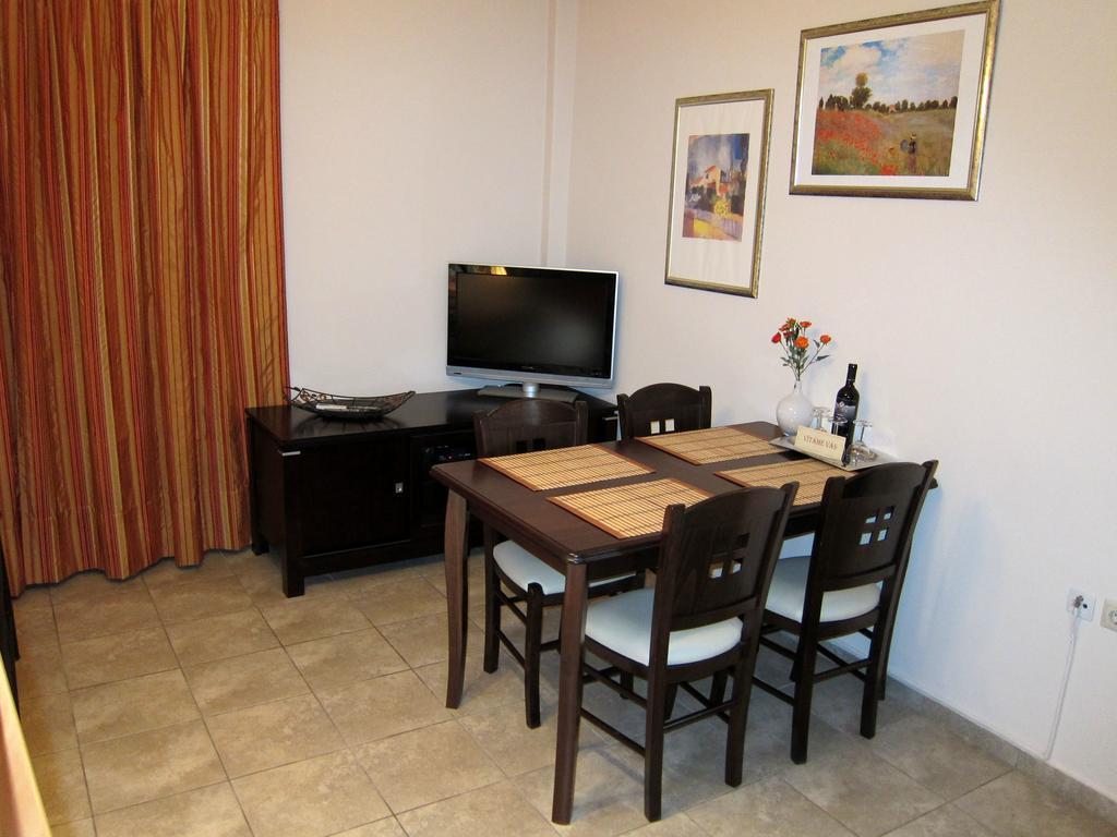 Estia Holiday Gythio Exterior foto