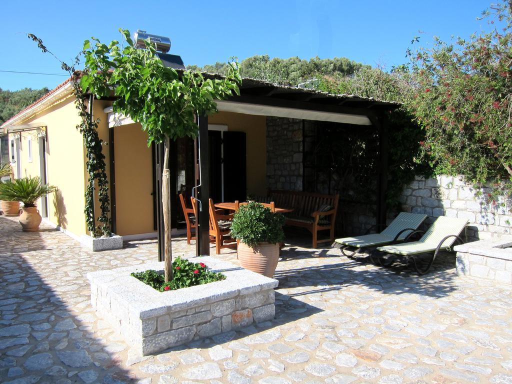 Estia Holiday Gythio Exterior foto